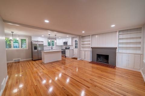 42 Brewster St, Springfield, MA 01119 photo 5