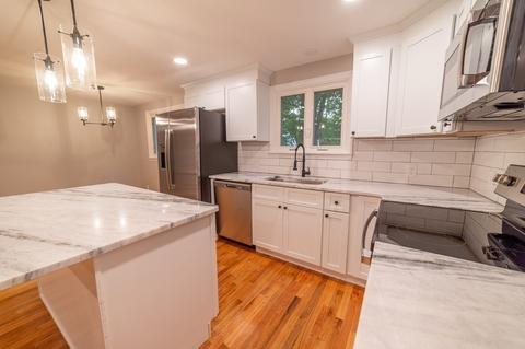 42 Brewster St, Springfield, MA 01119 photo 7