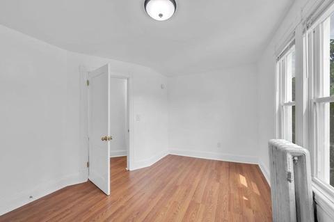 70 Freeman Ter, Springfield, MA 01104 photo 26