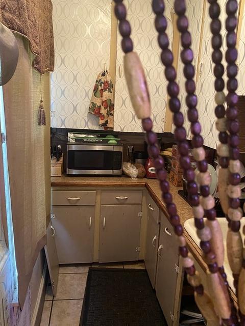 29 Whitcomb St, Webster, MA 01570 photo 9