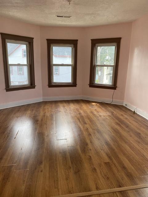29 Whitcomb St, Webster, MA 01570 photo 14