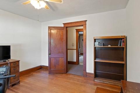 55 Thornfell St, Springfield, MA 01104 photo 22