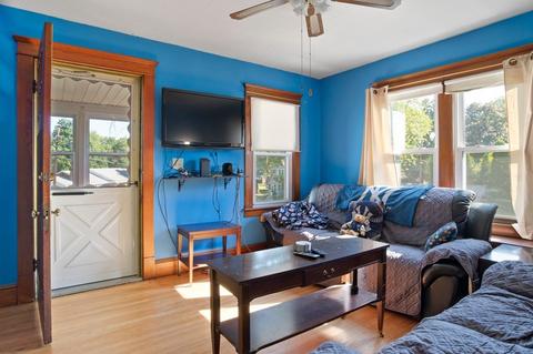 55 Thornfell St, Springfield, MA 01104 photo 8