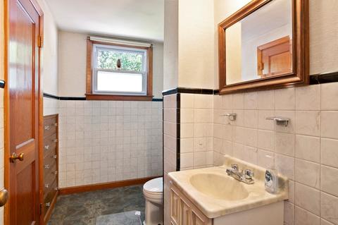 55 Thornfell St, Springfield, MA 01104 photo 25