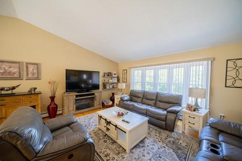 509 Middle Rd, Acushnet, MA 02743 photo 8