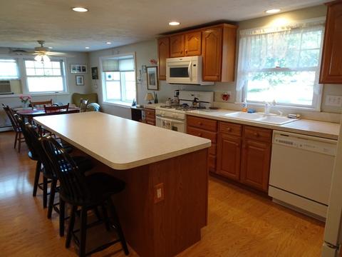 8 Stephen Ave, Wareham, MA 02571 photo 6
