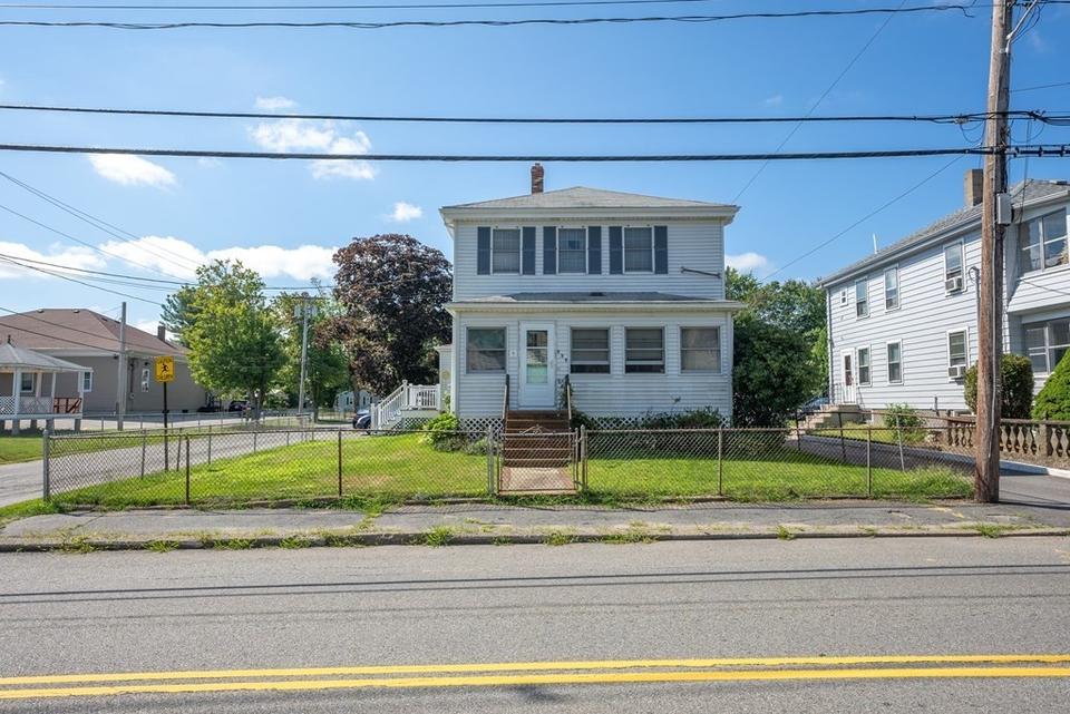 539 Middleboro Ave, Taunton, MA 02718 25 Photos MLS 73031046 Movoto