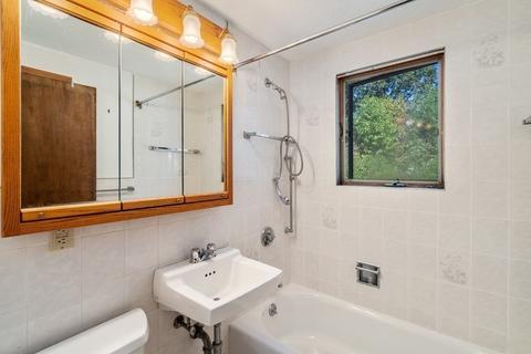6 Cole Rd, Danvers, MA 01923 photo 18