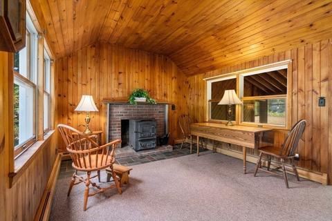 6 Cole Rd, Danvers, MA 01923 photo 5