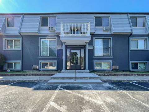 222 Stackpole St #3, Lowell, MA 01852 photo 1
