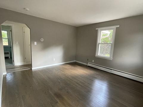 47 Granger St, Springfield, MA 01119 photo 7