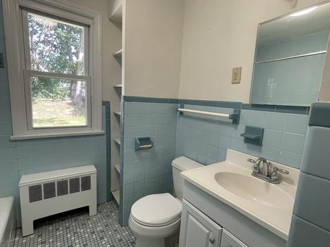 47 Granger St, Springfield, MA 01119 photo 9