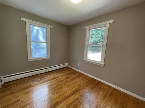 47 Granger St, Springfield, MA 01119 photo 12