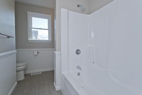 249 Gresham St, Springfield, MA 01119 photo 14