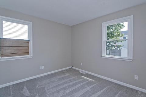 249 Gresham St, Springfield, MA 01119 photo 18