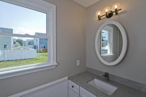 249 Gresham St, Springfield, MA 01119 photo 13