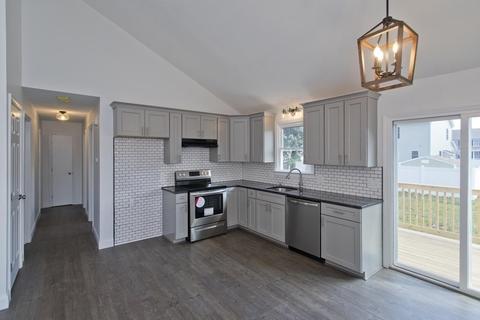 249 Gresham St, Springfield, MA 01119 photo 6