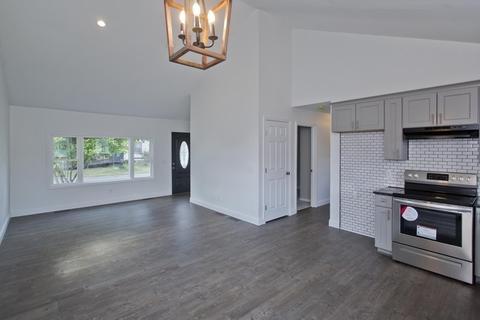 249 Gresham St, Springfield, MA 01119 photo 8