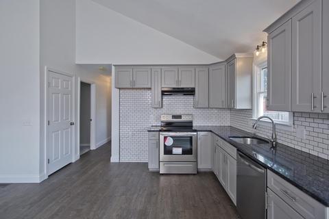 249 Gresham St, Springfield, MA 01119 photo 1