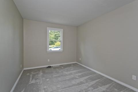 249 Gresham St, Springfield, MA 01119 photo 23