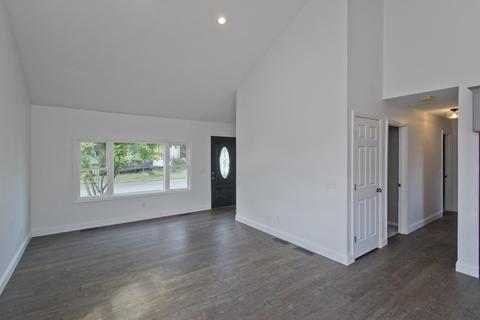 249 Gresham St, Springfield, MA 01119 photo 12