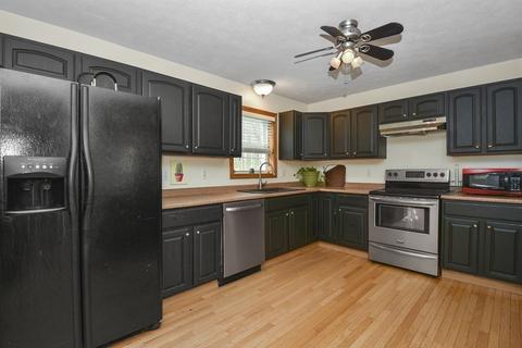 24 Juniper Rd, Ashburnham, MA 01430 photo 9