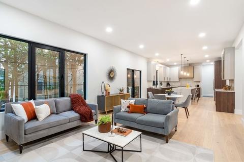 7 Stevens Rd, Lexington, MA 02421 photo 8