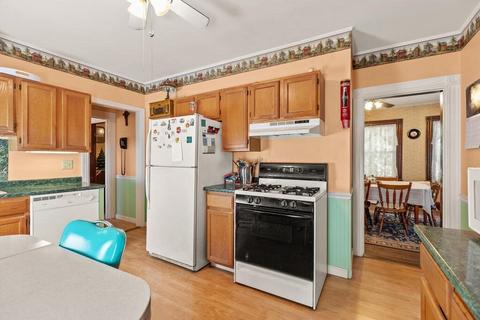6 Brook Ave, Wakefield, MA 01880 photo 18