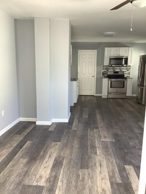 85 Hilton St, Chicopee, MA 01020 photo 6