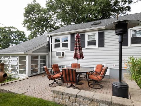84 Windemere Cir, Braintree, MA 02184 photo 8