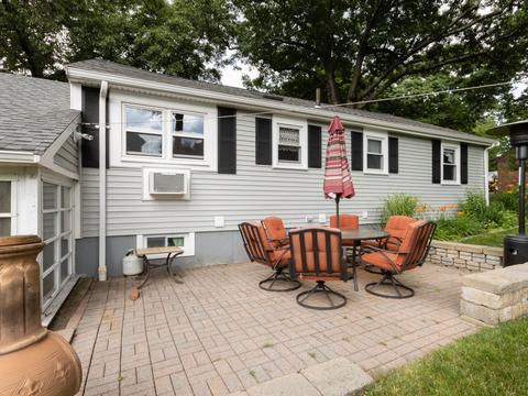 84 Windemere Cir, Braintree, MA 02184 photo 9