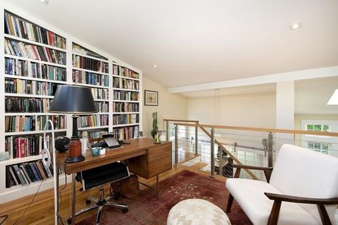 937 Main St, Hingham, MA 02043 photo 12