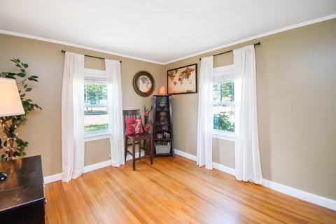 63 Bemis Ave, Chicopee, MA 01020 photo 9