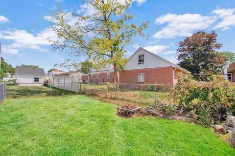 63 Bemis Ave, Chicopee, MA 01020 photo 38