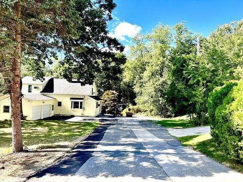 2 Rolfe Ave, Worcester, MA 01604 photo 5
