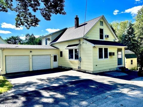 2 Rolfe Ave, Worcester, MA 01604 photo 1