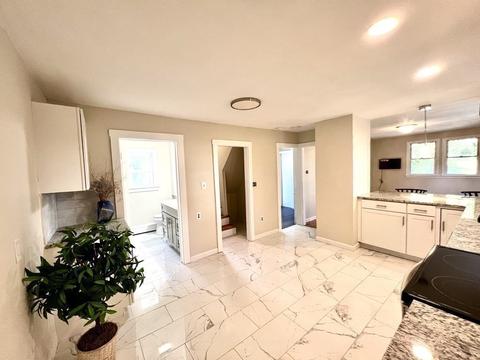 2 Rolfe Ave, Worcester, MA 01604 photo 18