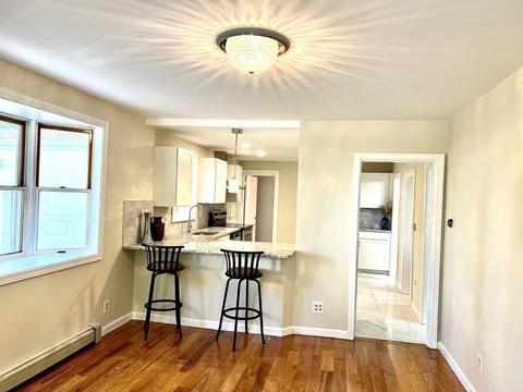2 Rolfe Ave, Worcester, MA 01604 photo 8