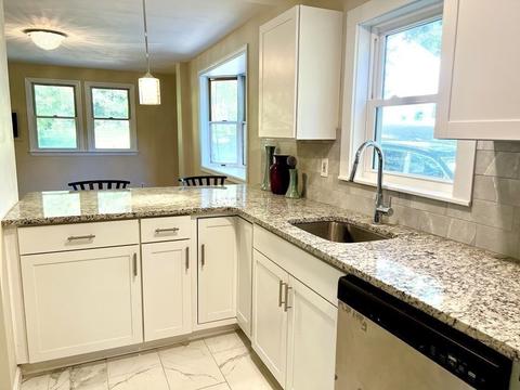 2 Rolfe Ave, Worcester, MA 01604 photo 9