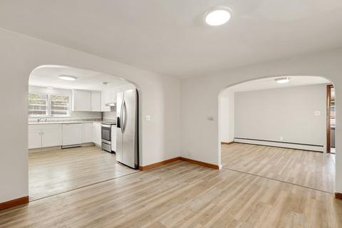 106 Orient St, Worcester, MA 01604 photo 10