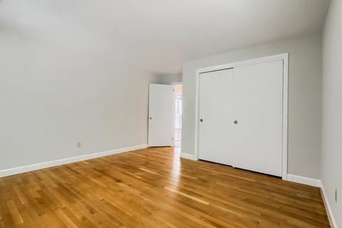 5 Glen Ave, Upton, MA 01568 photo 16