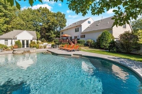 72 Eisenhower Dr, Sharon, MA 02067 photo 37