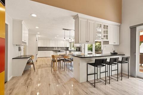 72 Eisenhower Dr, Sharon, MA 02067 photo 18
