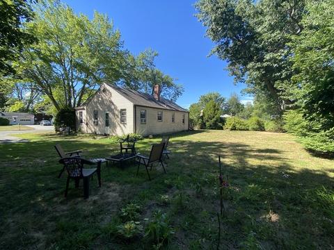 56 Brookside Cir, Springfield, MA 01129 photo 2
