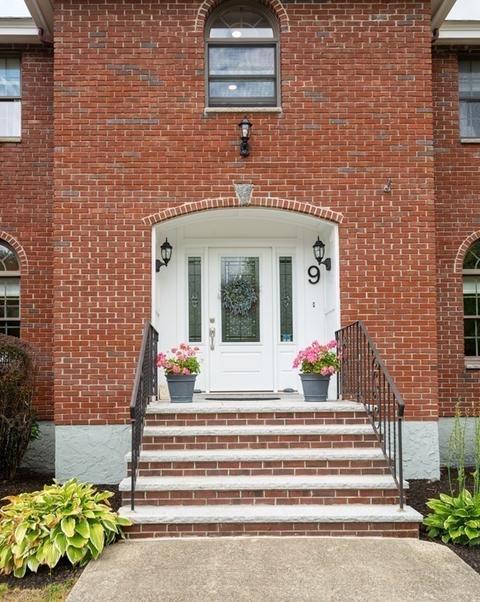 9 West St, Danvers, MA 01923 photo 4