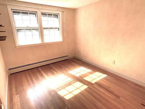 101 Rolling Ln, Needham, MA 02492 photo 10