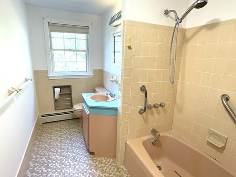 101 Rolling Ln, Needham, MA 02492 photo 11