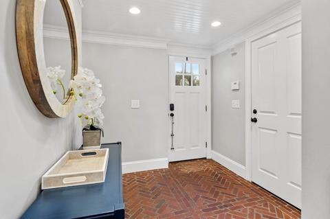 414 Main St, Hingham, MA 02043 photo 4
