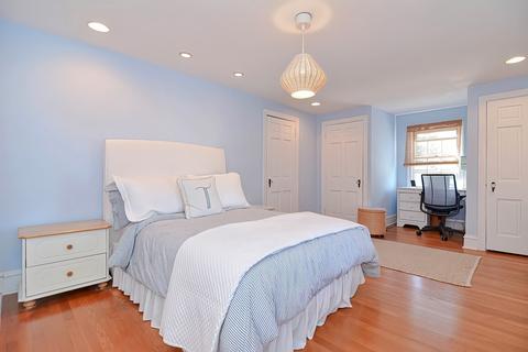 476 Langley St, Fall River, MA 02720 photo 21