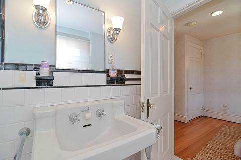 476 Langley St, Fall River, MA 02720 photo 26